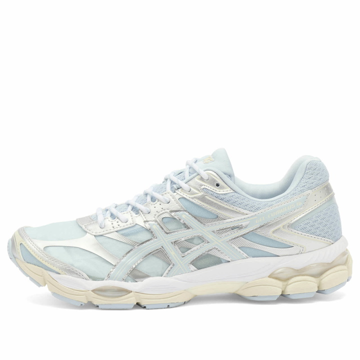 Photo: Asics Women's GEL-CUMULUS 16 Sneaker in Storm Cloud/Pure Silver
