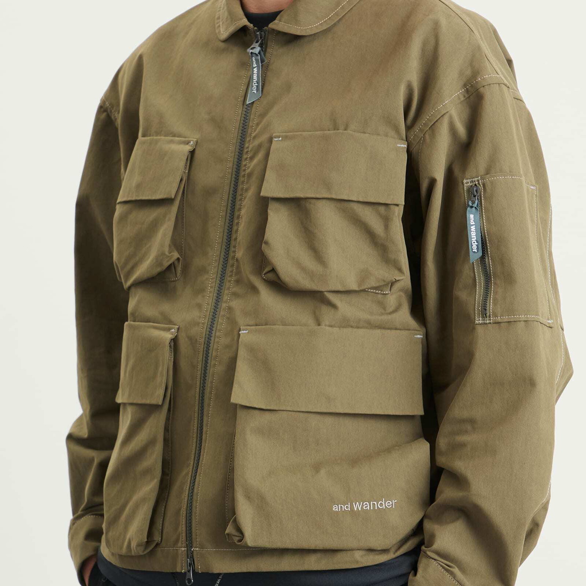 and wander Men's C/PE Twill Field Jacket in Khaki
