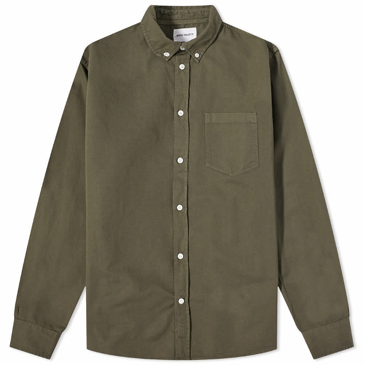 Photo: Norse Projects Men's Anton Light Twill Button Down Shirt in Ivy Green
