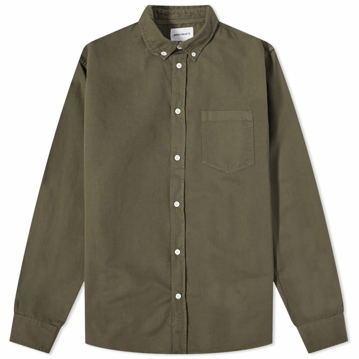 Photo: Norse Projects Men's Anton Light Twill Button Down Shirt in Ivy Green