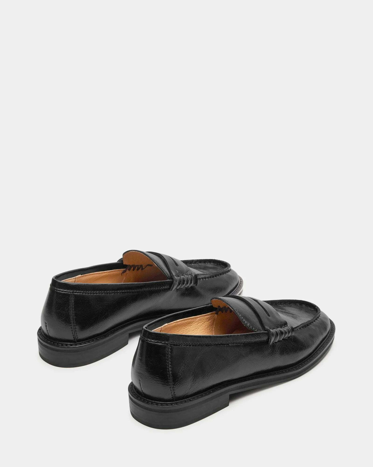 Steve Madden Madison Flats in Black