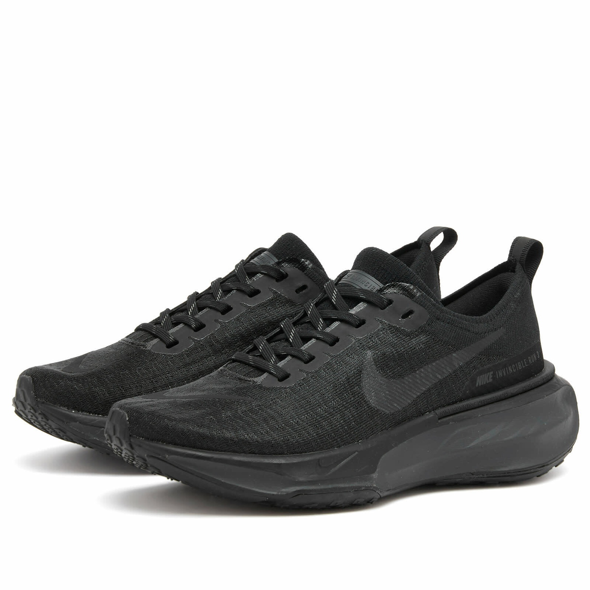 Nike Running Women's Invincible 3 Sneaker in Black/Anthracite
