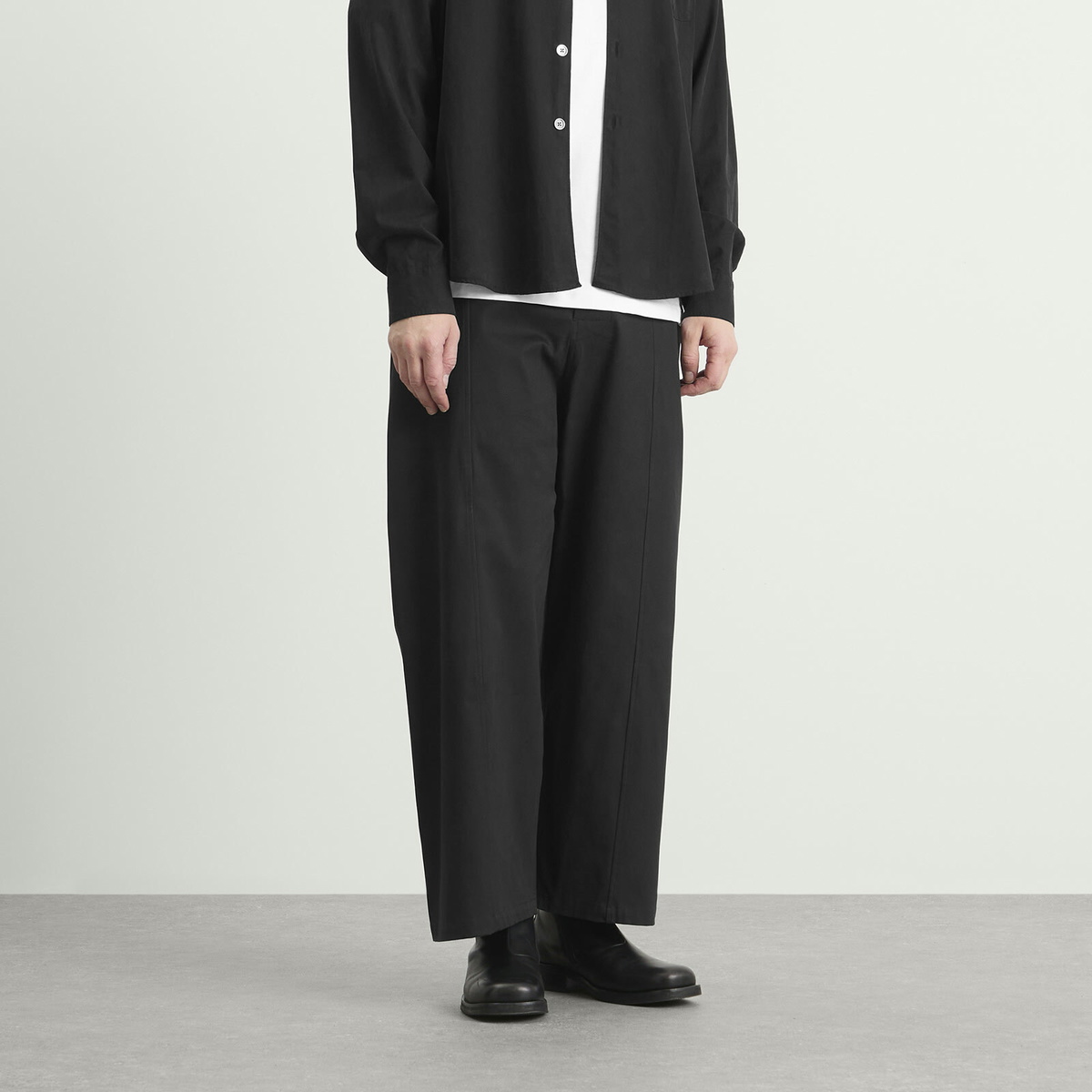 Sage Nation Men's Welt Wide Leg Trouser in Black