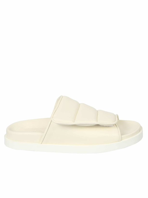 Photo: GIA BORGHINI Slipper Puffy Sandals