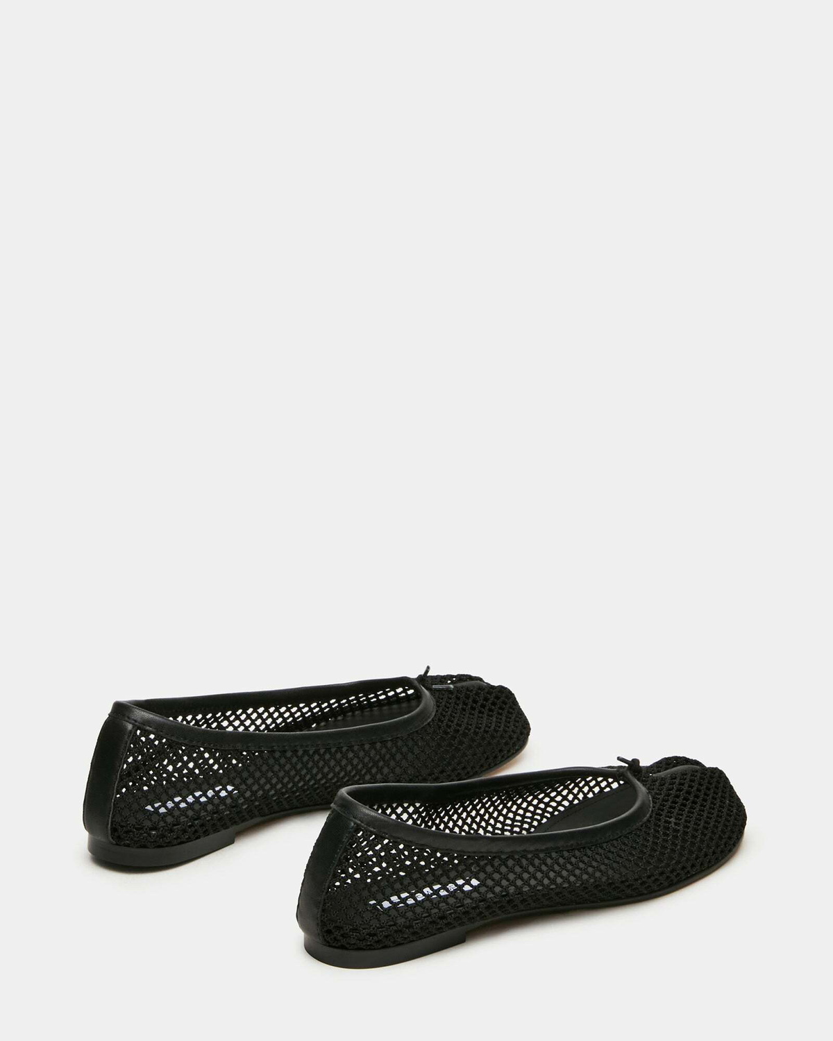 Steve Madden Calico-M Flats in Black