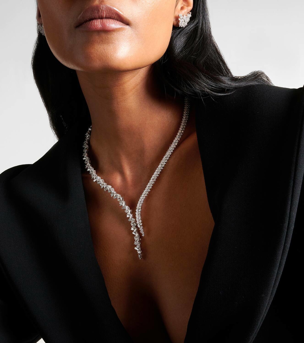 Yeprem 18kt white gold necklace with diamonds