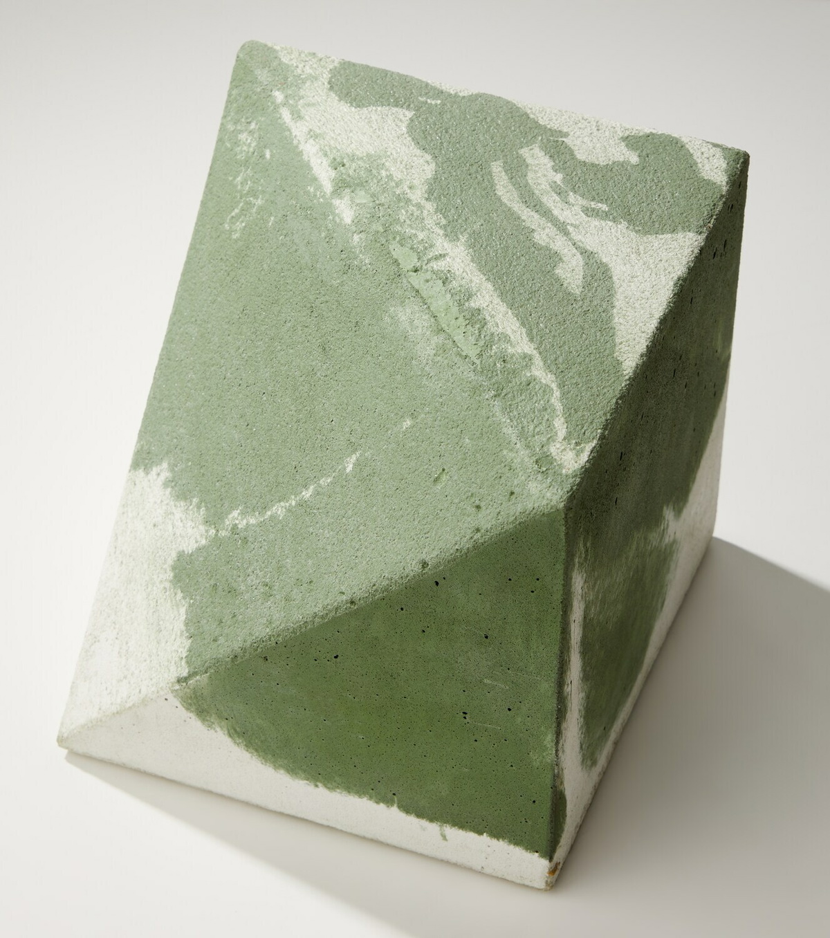 Michaël Verheyden Concrete bookend