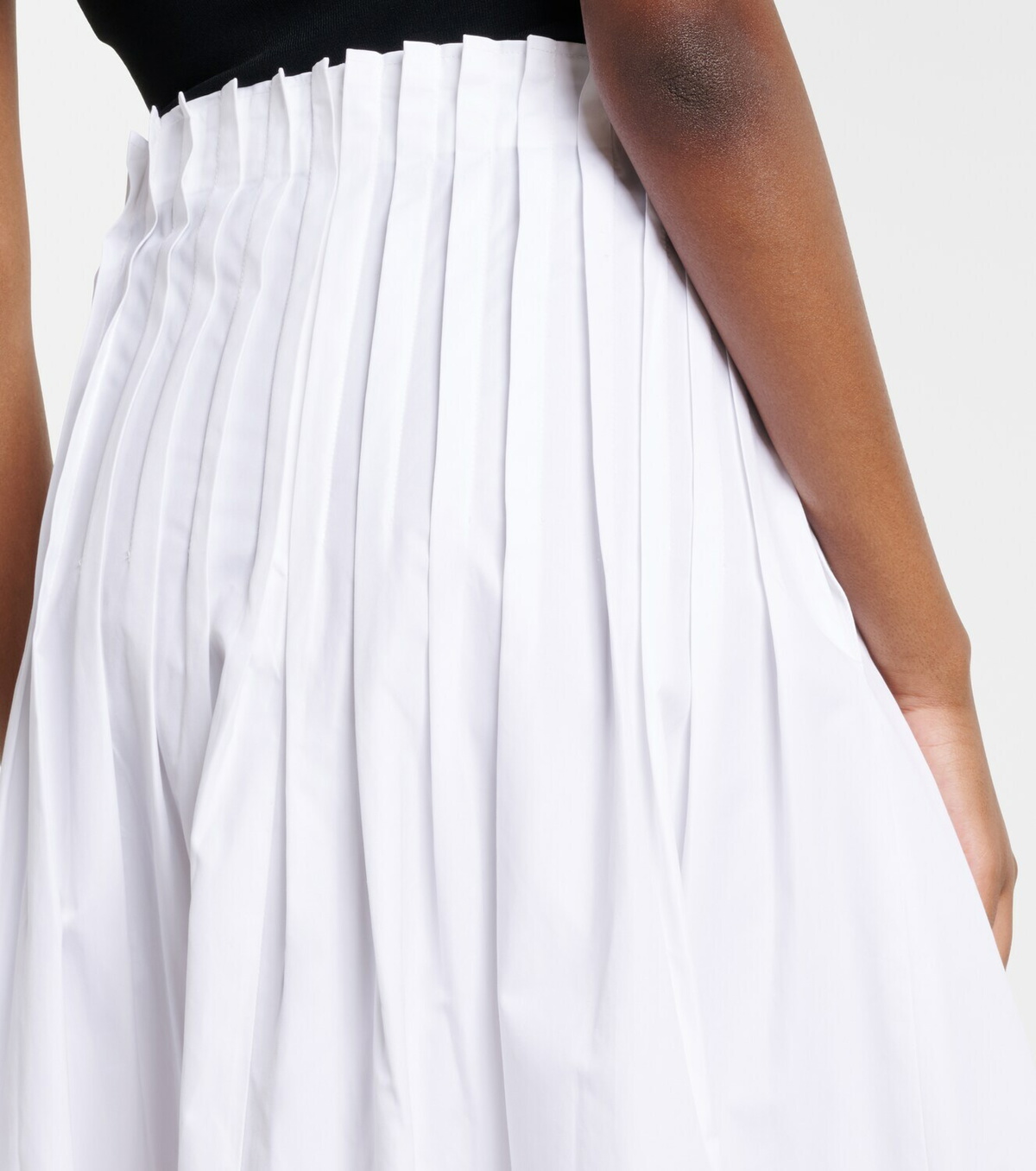 Róhe Pleated cotton poplin midi skirt