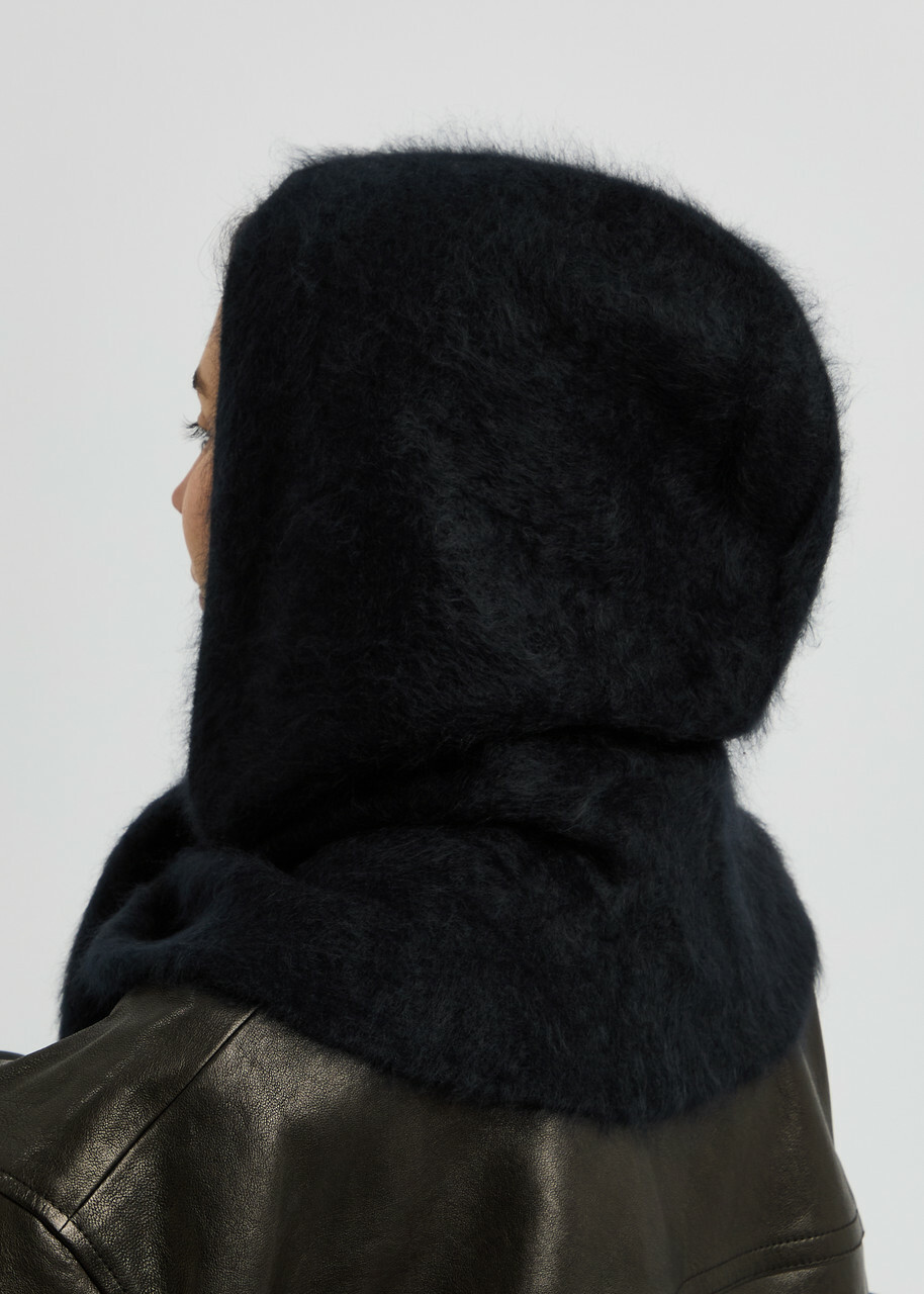 Lisa Yang Rina Brushed Cashmere Hood - Black - One Size