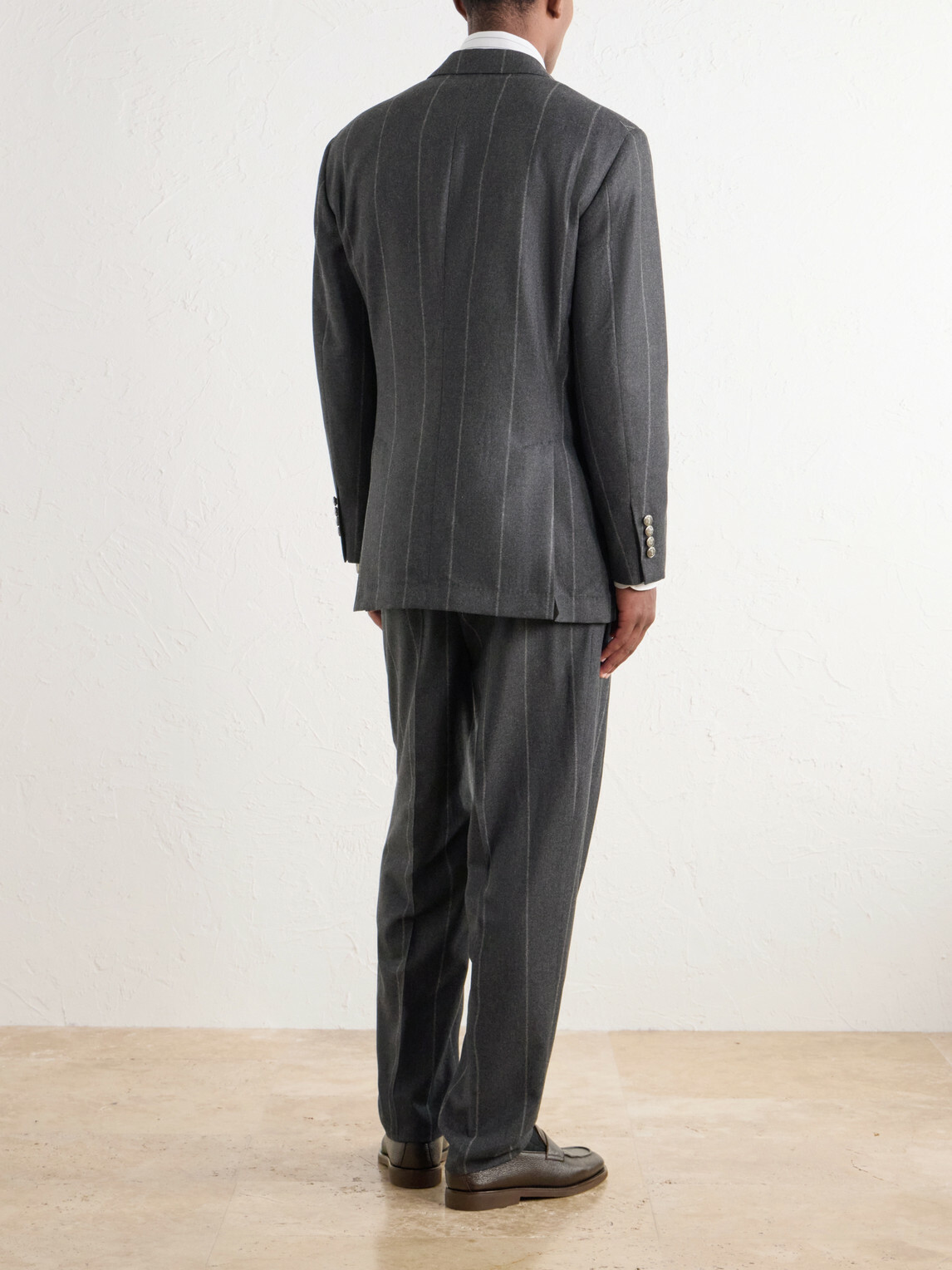Brunello Cucinelli - Double-Breasted Pinstriped Wool, Cashmere and Silk-Blend Flannel Suit Jacket - Gray