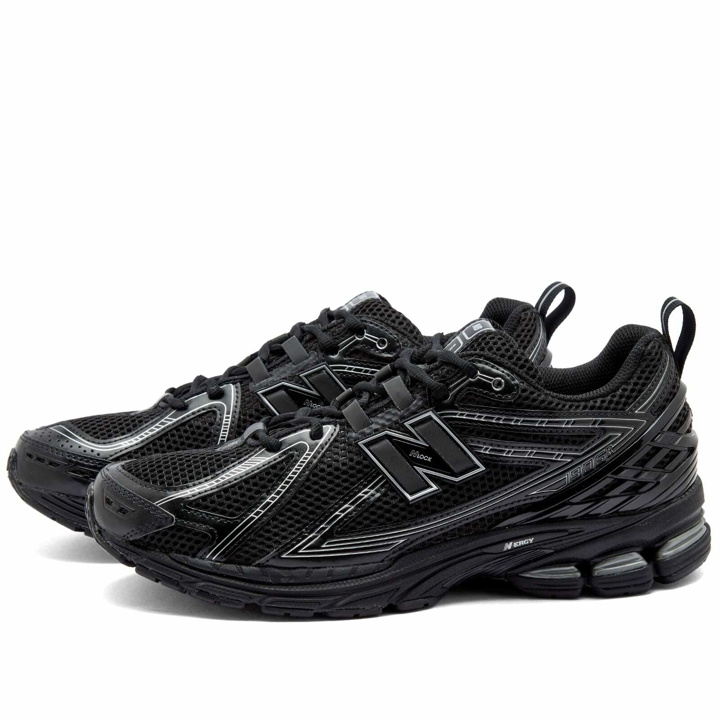Photo: New Balance Men's M1906RCH Sneakers in Black