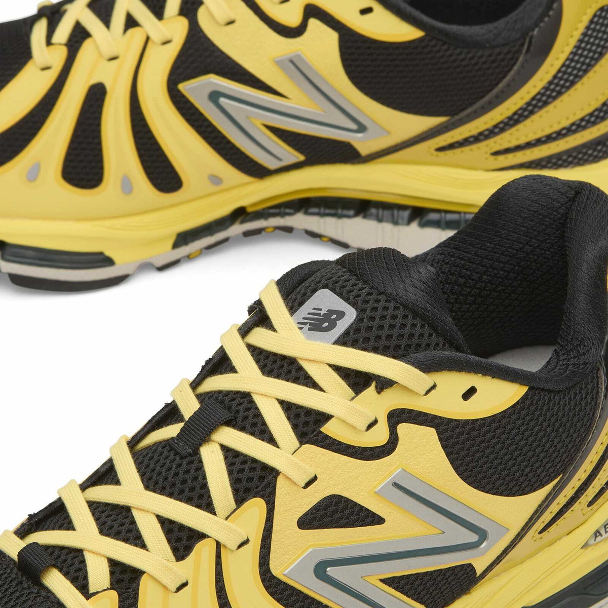 New Balance Abzorb 1890 Sneaker in Star Burst/Black