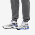 Saucony Men's Pro Grid Omni 9 Sneakers in Blue