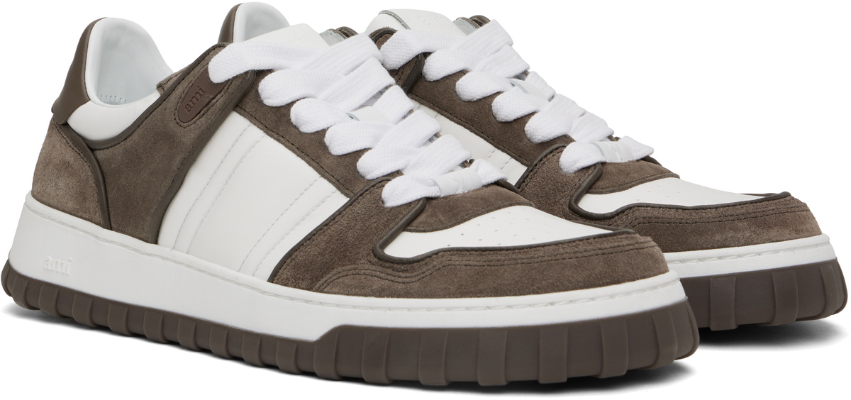 AMI Paris White & Taupe Leather Low Top Walk Sneakers
