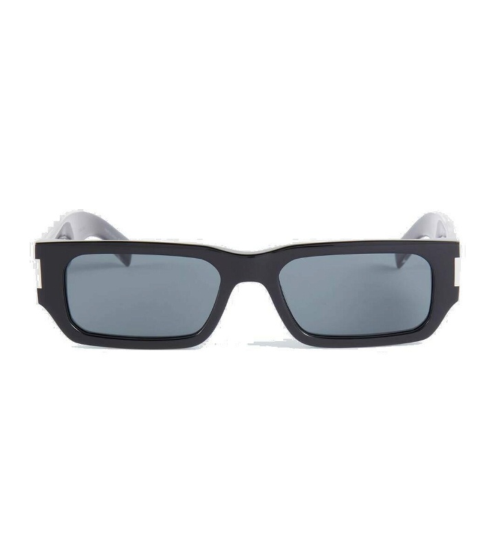 Photo: Saint Laurent SL 660 rectangular sunglasses