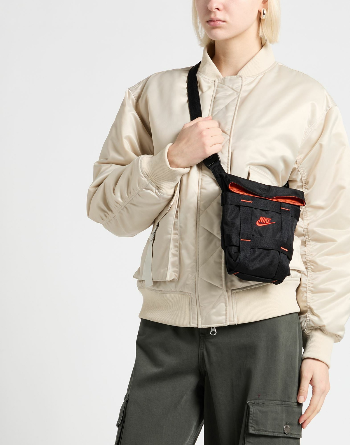 Nike Womens Cross-body bag in Black