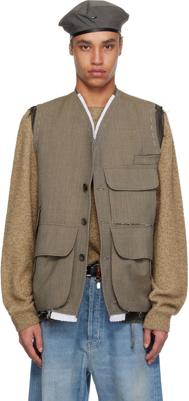 Photo: Maison Margiela Brown Sleeveless Wool Vest