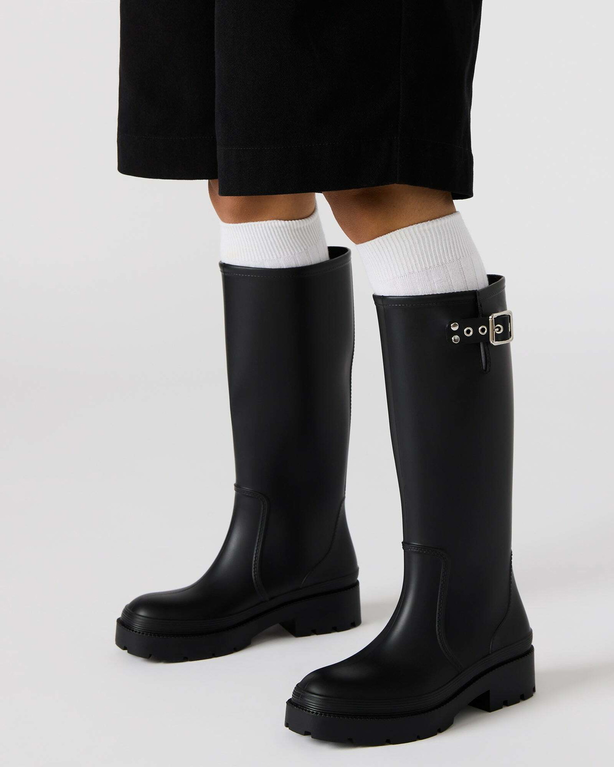 Steve Madden Rocky-H20 Boots in Black