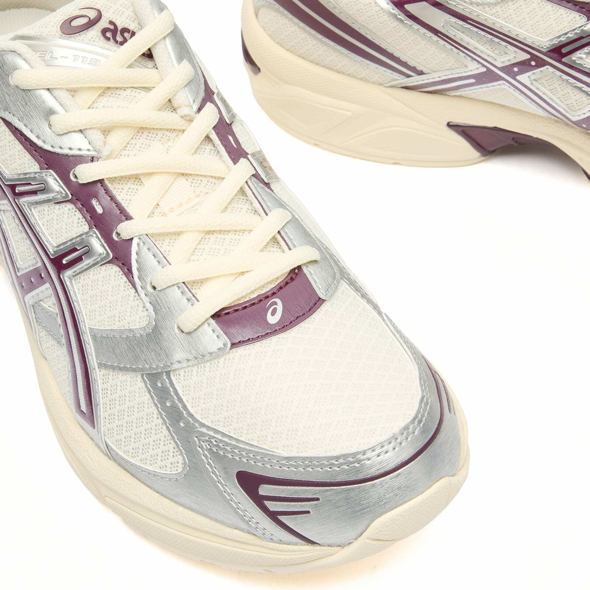 Asics Gel-1130 Sneakers in Cream/Beniimo Purple