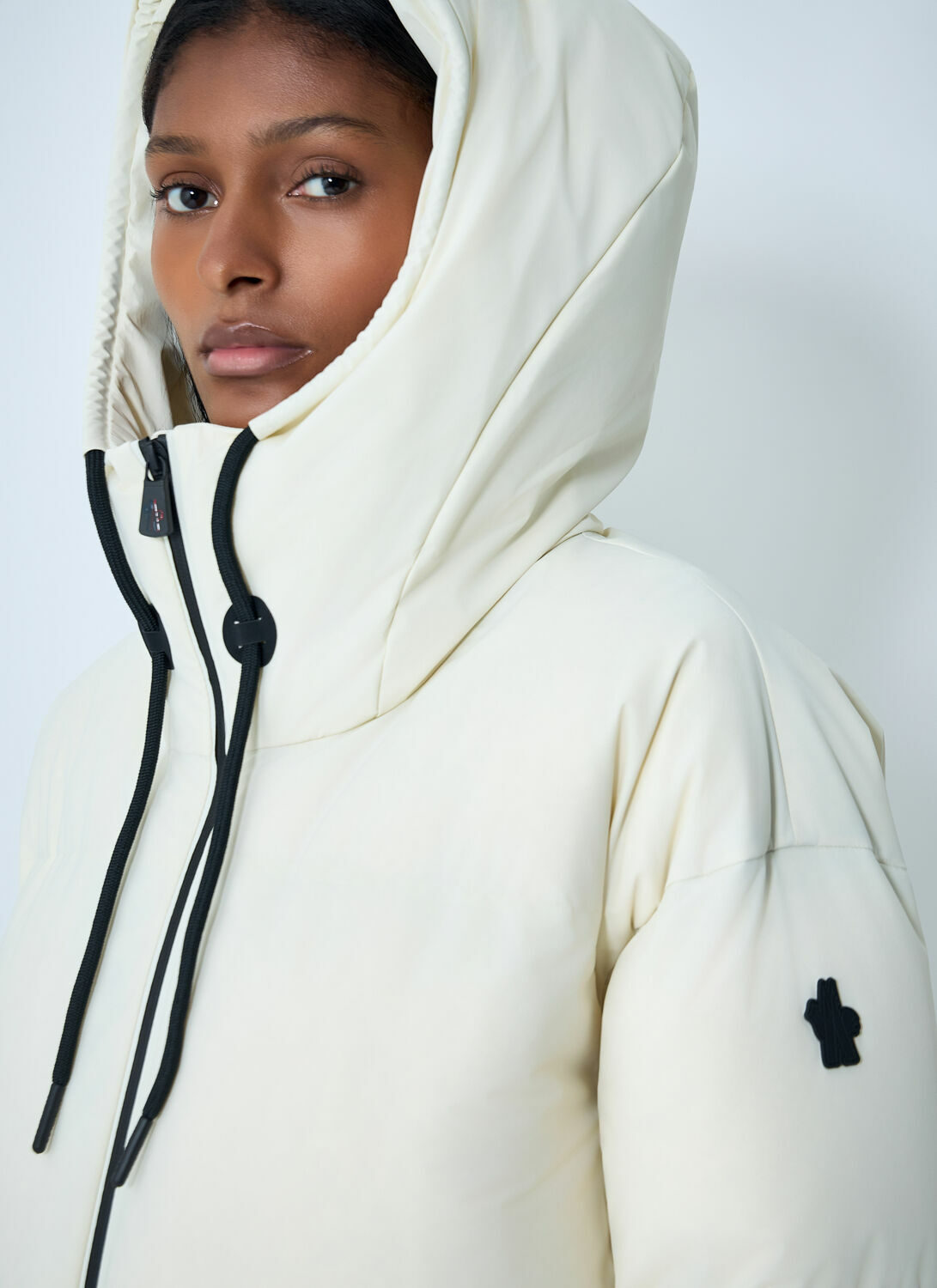 Moncler Grenoble Allesaz Hooded Short Down Jacket