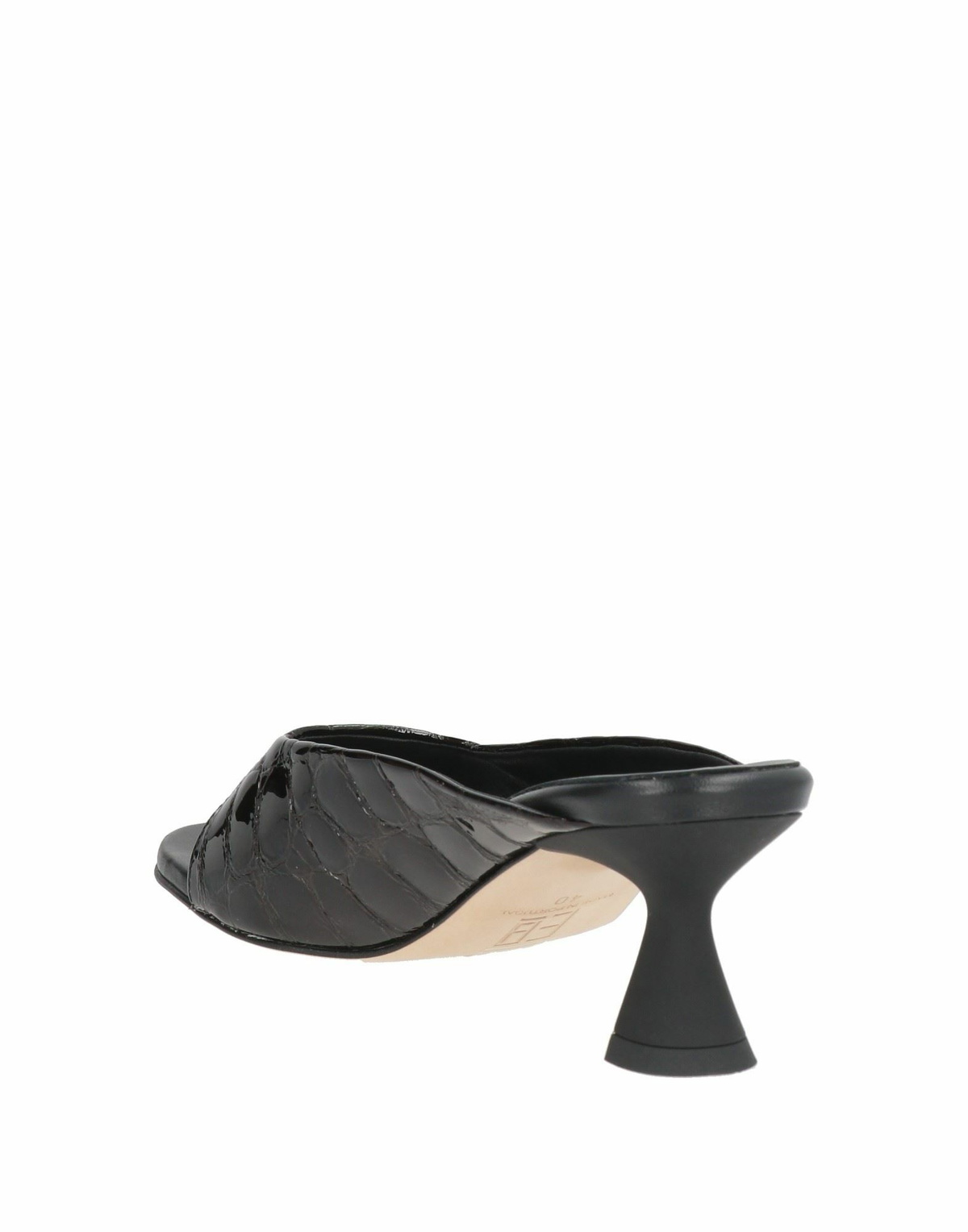 Miista Womens Thong sandal Dark in Brown