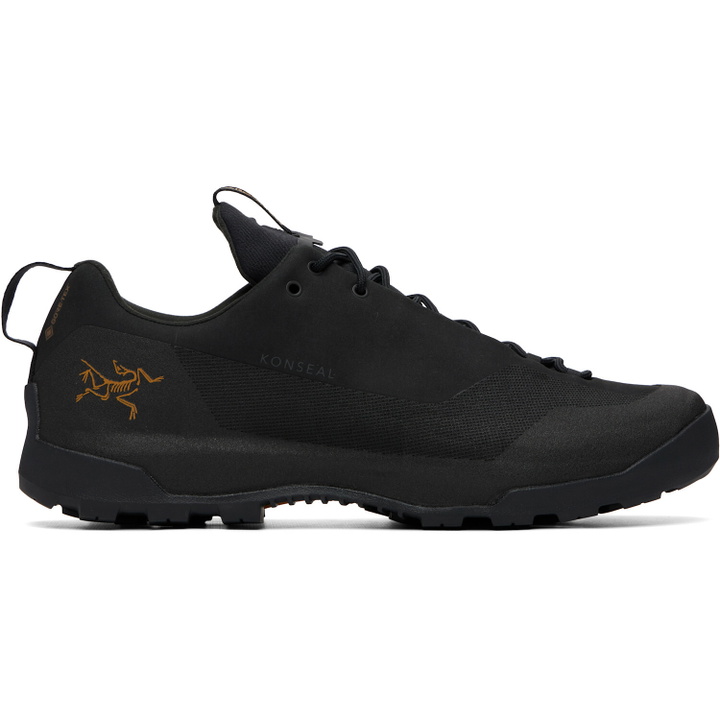 Photo: Arc'teryx Black Konseal GTX Sneakers