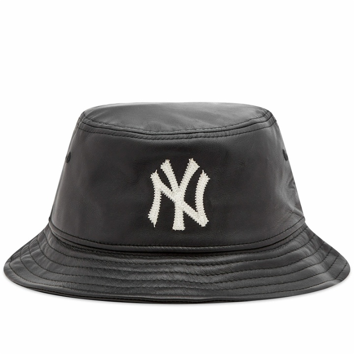 Photo: New Era Men's New York Yankees Leather Bucket Hat in Black