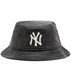 New Era Men's New York Yankees Leather Bucket Hat in Black