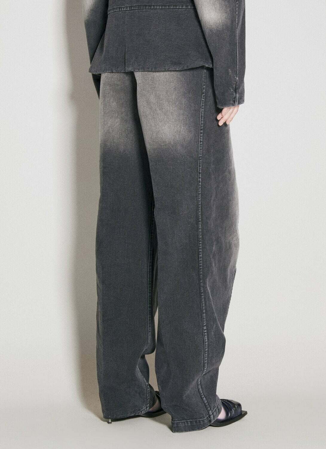 Fidan Novruzova Tayla Banana Jeans