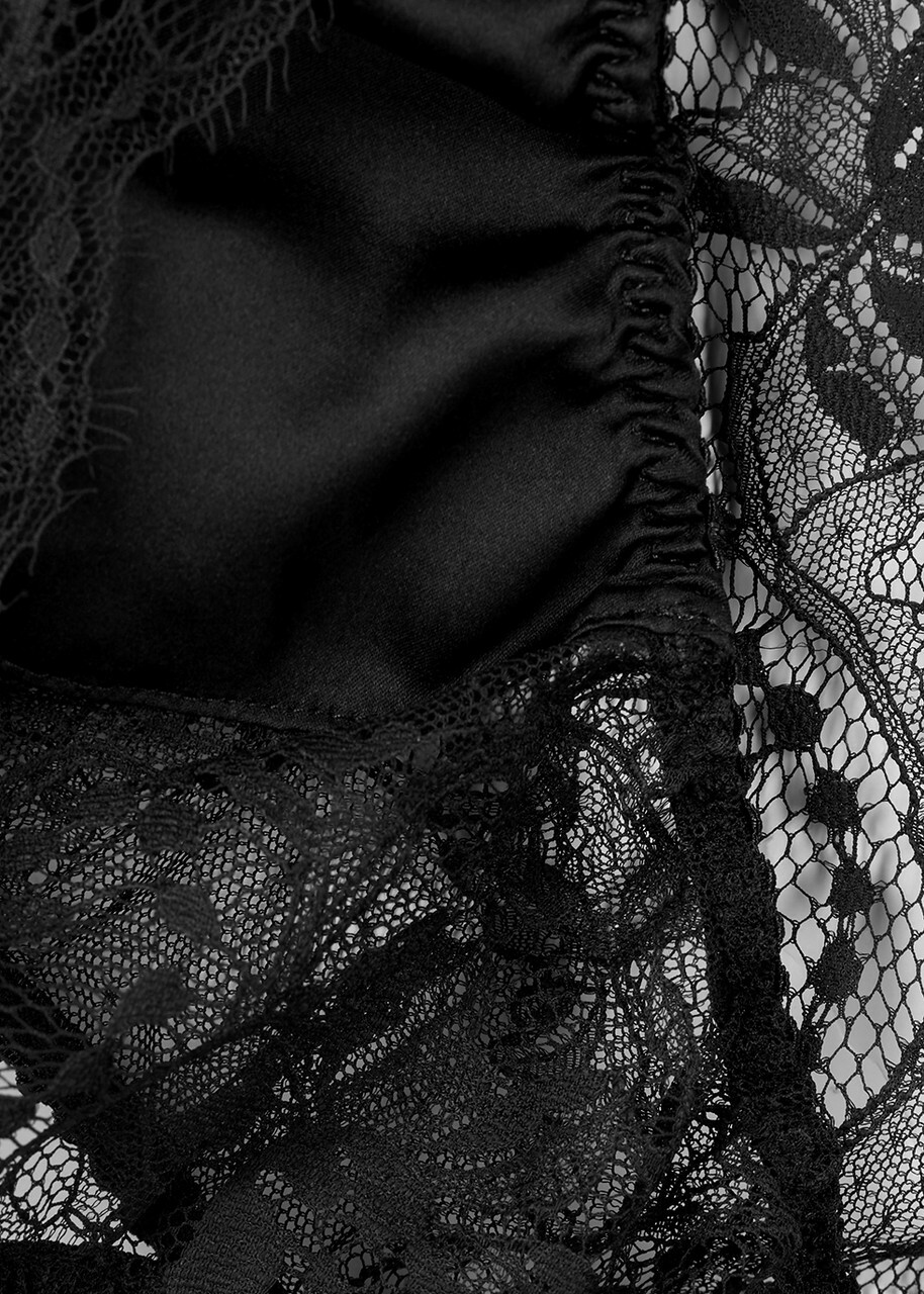 Fleur OF England Signature Lace Briefs Black