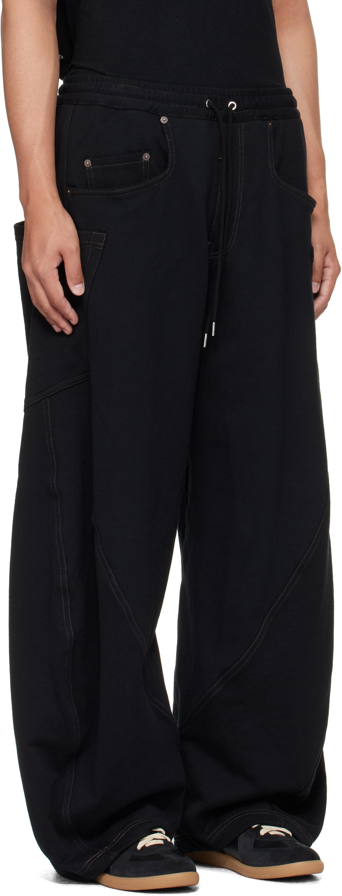 Khoki Black 3D Cutting Sweatpants