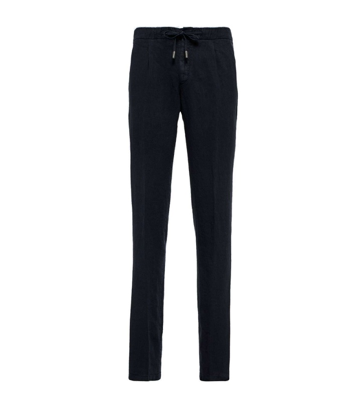 Photo: Thom Sweeney - Linen tapered pants