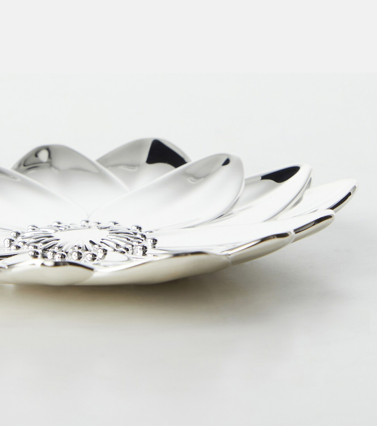 Christofle L'Herbier Lotus silver-plated bowl