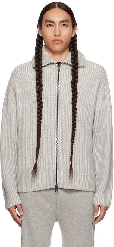 Photo: LISA YANG Gray 'The Raphaelle' Sweater