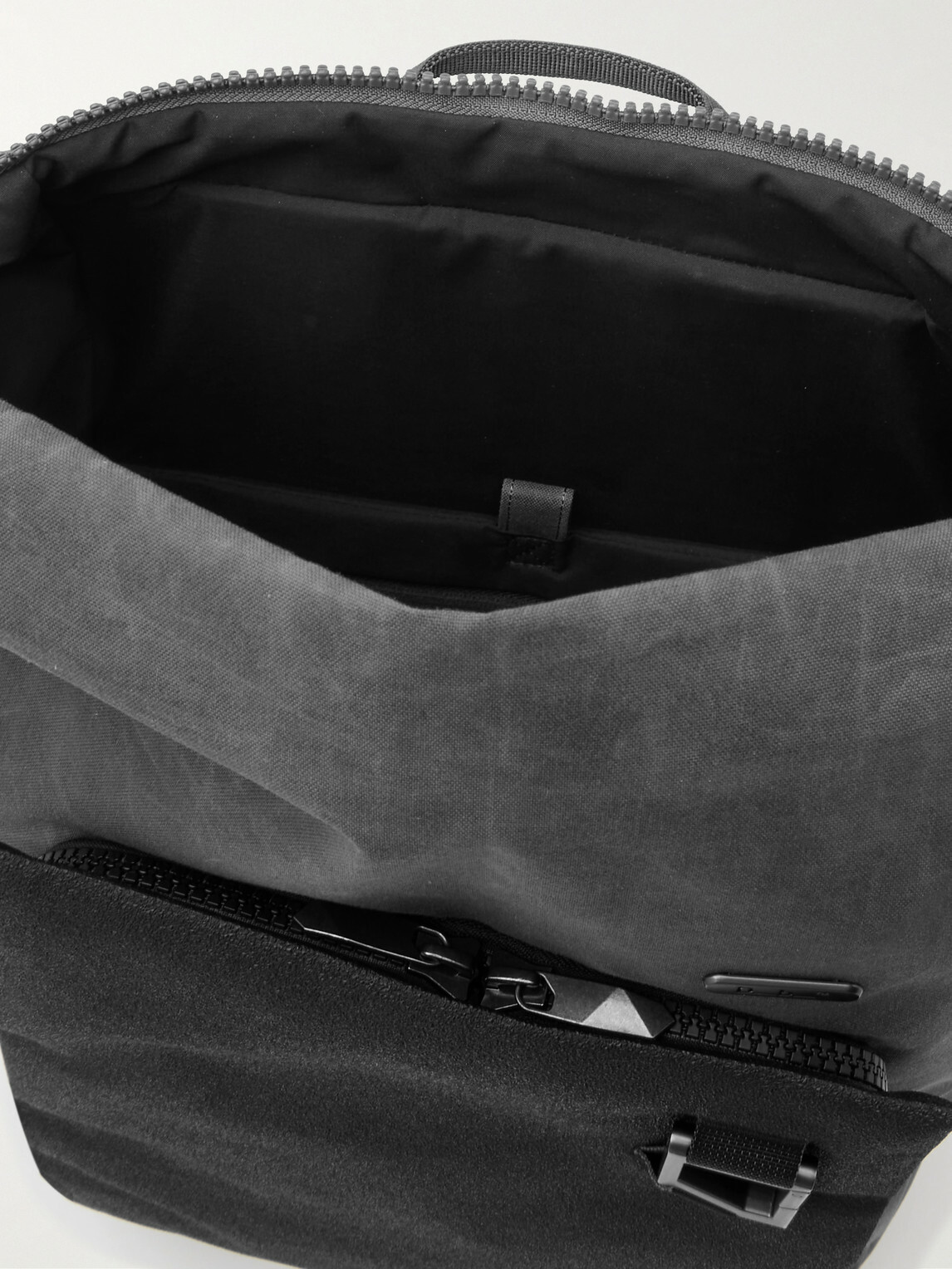 DB Journey - Entour Canvas Backpack