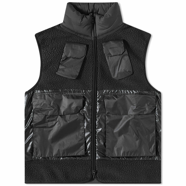 Photo: F/CE. Men's Recycled Polartec Gilet in Black