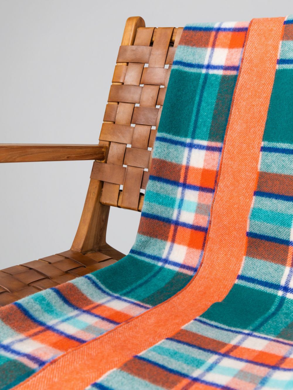 Johnstons Of Elgin Reversible Wool Throw