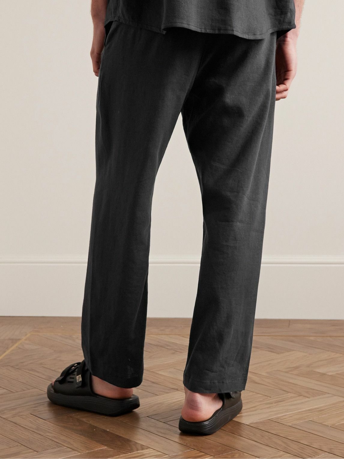 Remi Relief - Straight-Leg Linen-Blend Trousers - Black Remi Relief