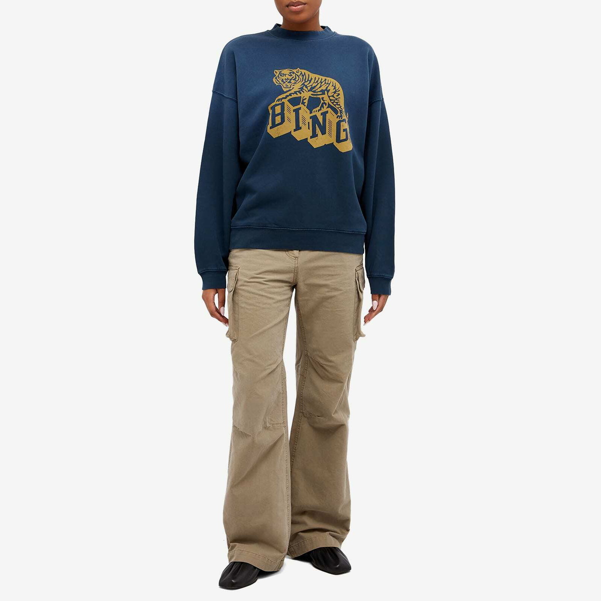 Anine Bing Women s Harvey Crew Neck Sweat With Retro Tiger in Navy