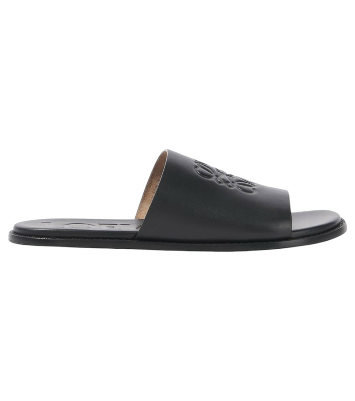 Photo: Loewe Paula's Ibiza Flex Anagram leather slides