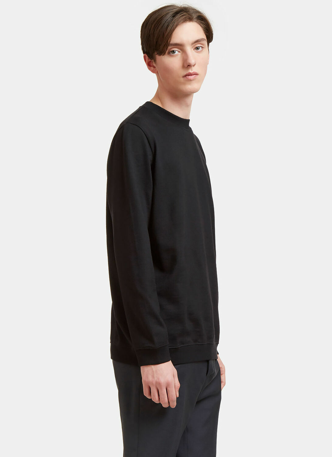 Aiezen Wool-Blend Crewneck Sweater