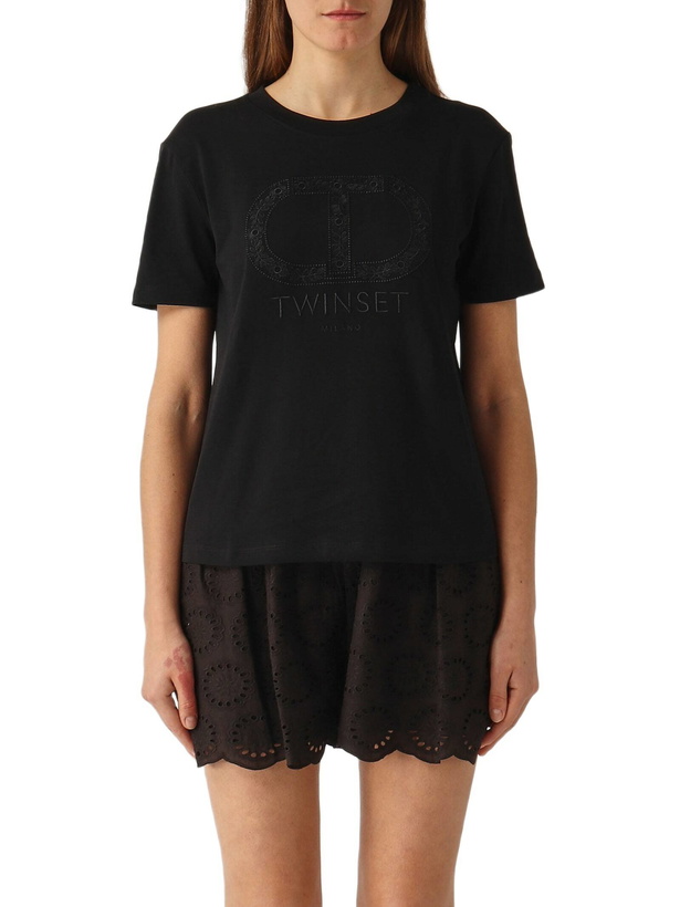 Photo: TwinSet T-shirt Con Oval-t Ricamato T-shirt