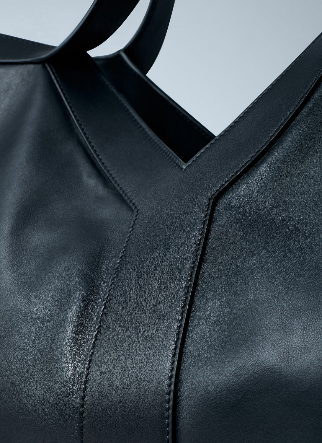 Saint Laurent Large Y-Shaped Leather Tote Bag