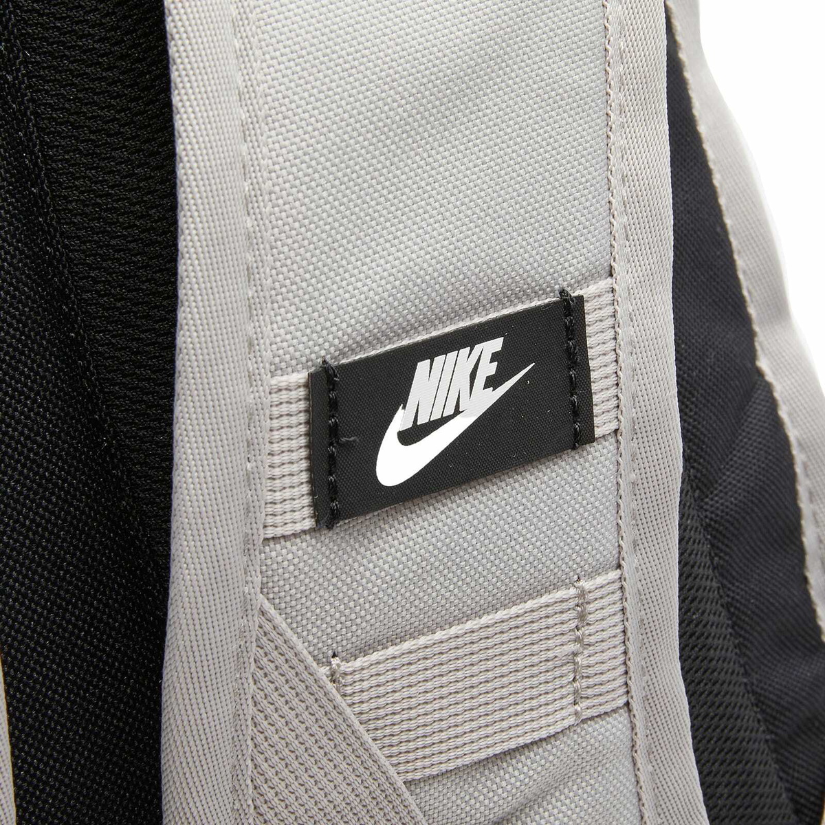 Nike Sportswear RPM Bag in Grey/Black/White 