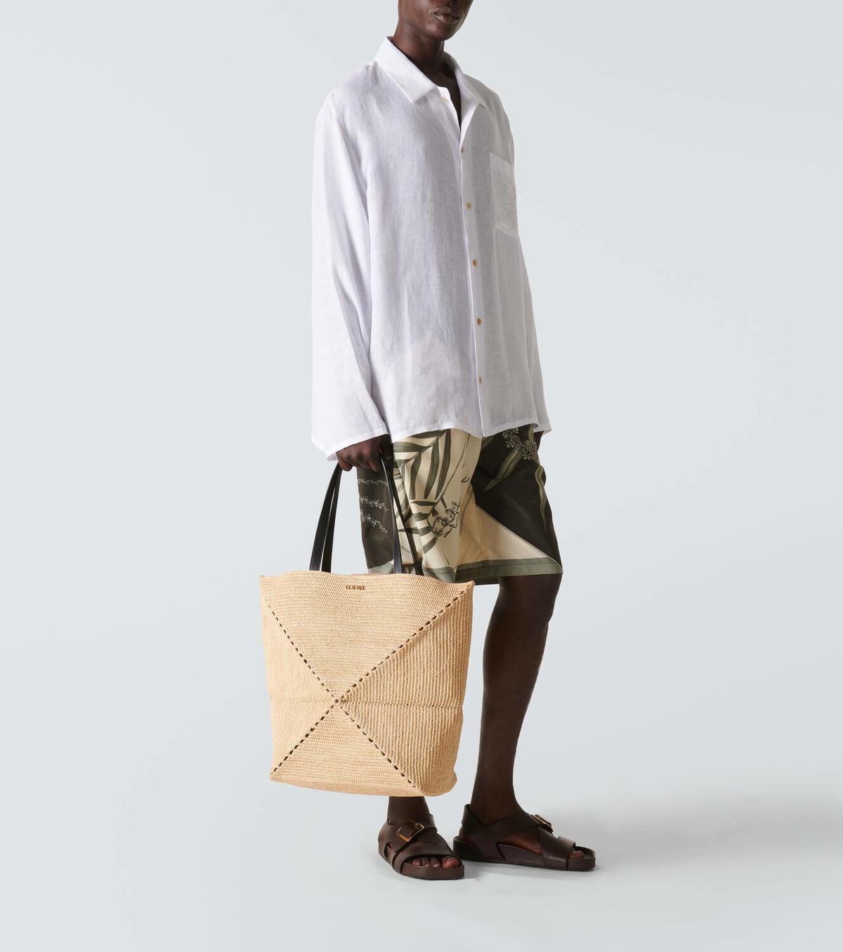 【LOEWE】 Paula's Ibiza Puzzle Fold ラフィア XXLトートバッグ LOEWE + Paula's Ibiza XXL Puzzle Fold leather-trimmed raffia