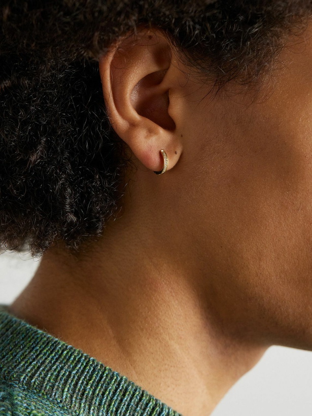 Photo: KOLOURS JEWELRY - Luna Fortis Small Gold Diamond Single Hoop Earring