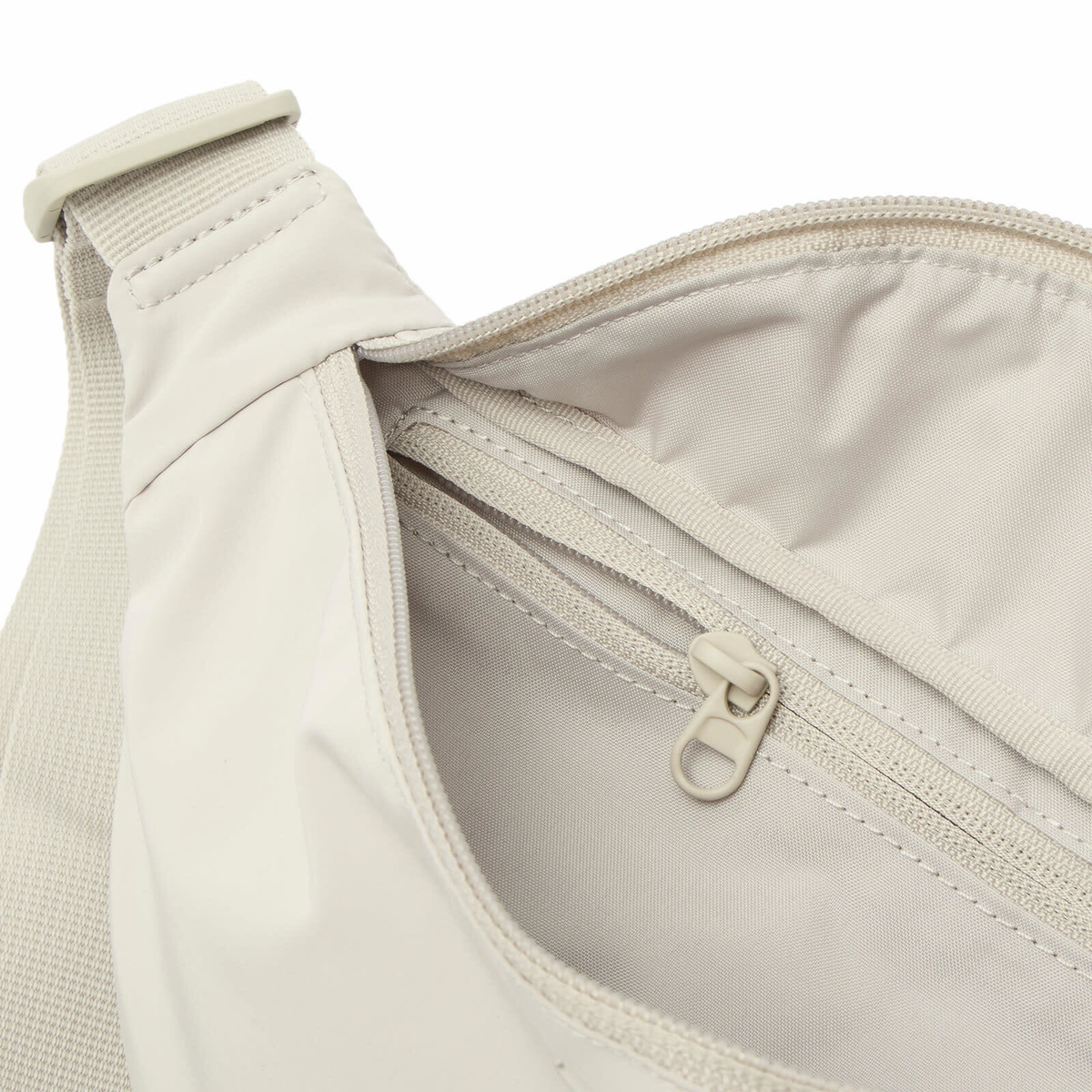 Nike Women's x SKIMS Fannypack in Stone 