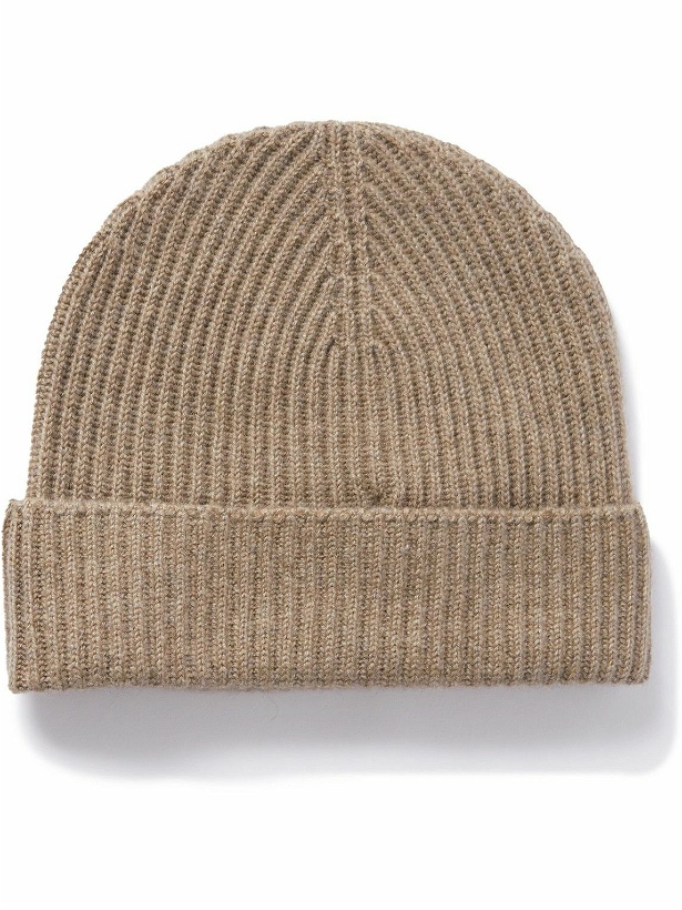 Photo: Johnstons of Elgin - Ribbed Cashmere Beanie