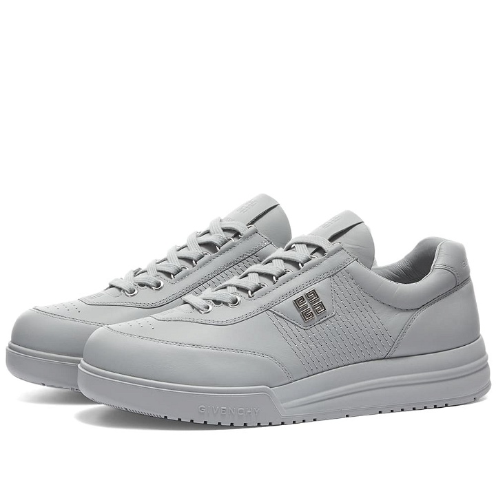Photo: Givenchy Men's G4 Low Sneakers in Graphite