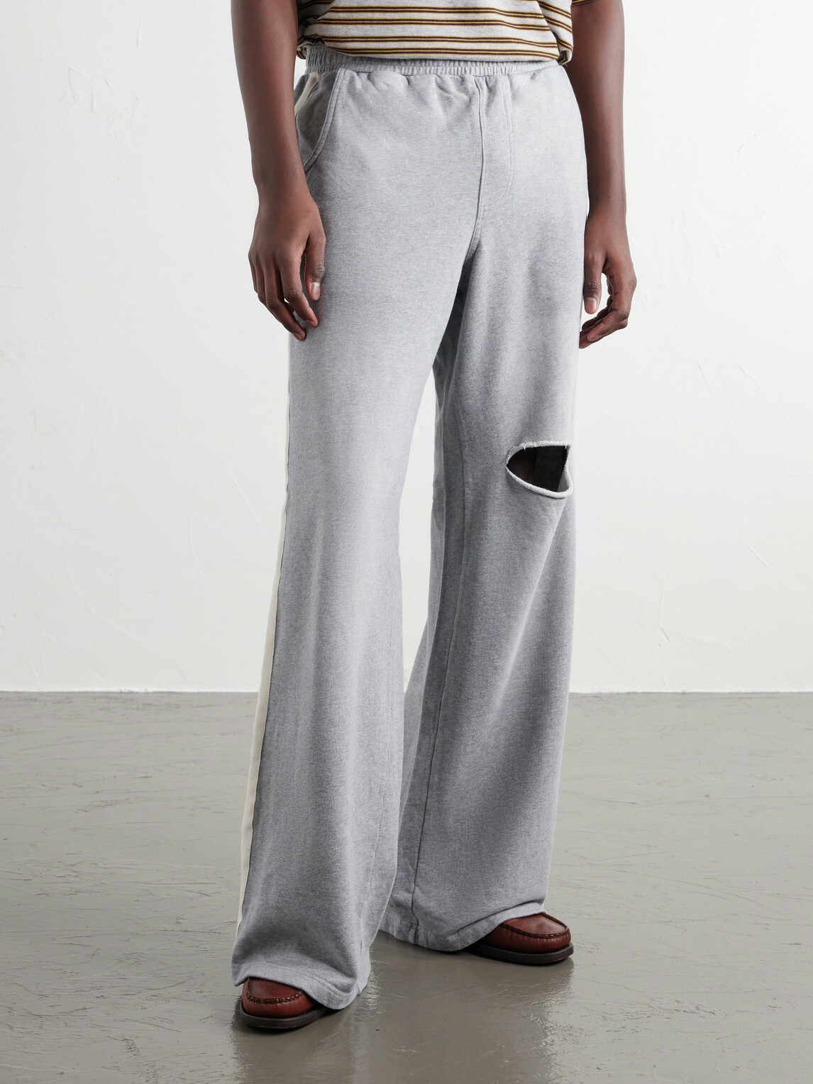 424 - Wide-Leg Distressed Cotton-Jersey Sweatpants - Gray